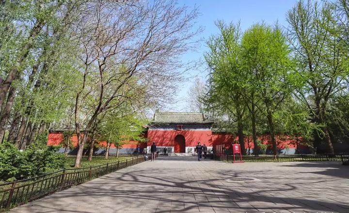 北京北海是人工湖吗(8)