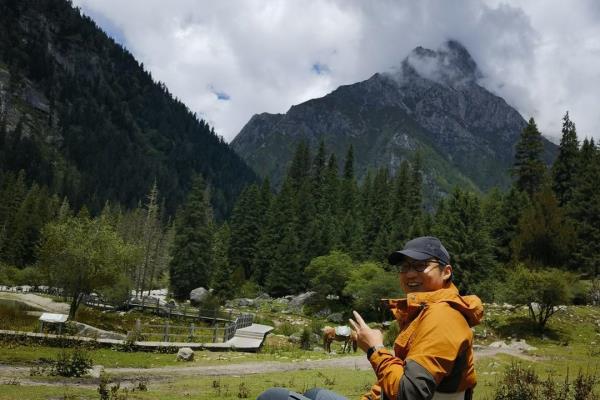 大学生特种兵双肩包旅行包大容量