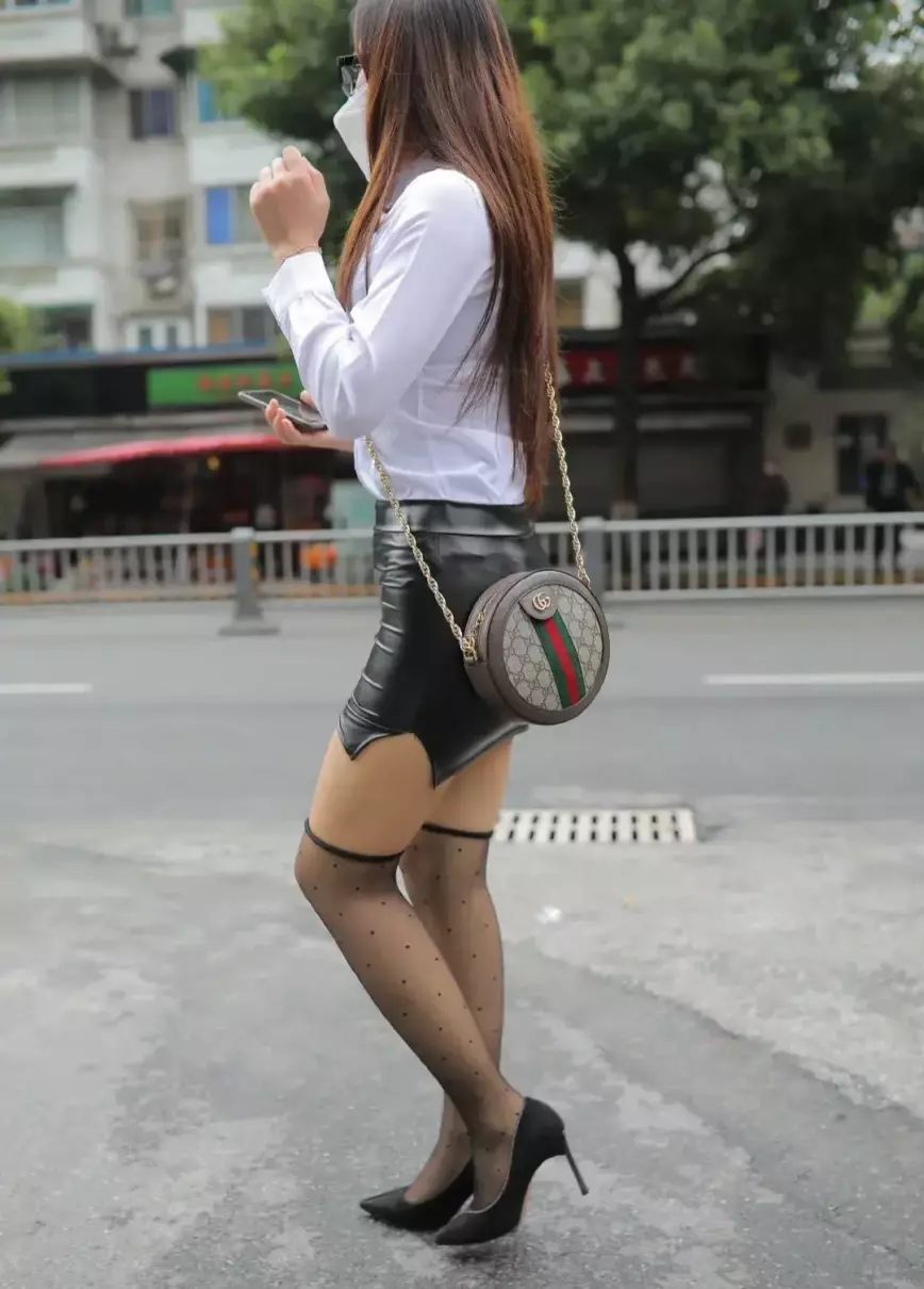 小胸女生可以穿的包臀裙夏季微胖(11)