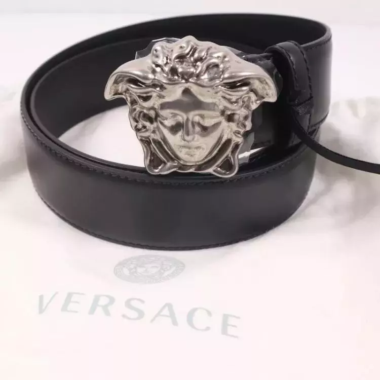 普拉达皮带2cc121是正品吗(11)