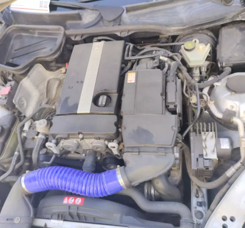 奔驰slk跑车是不是最便宜的跑车(13)