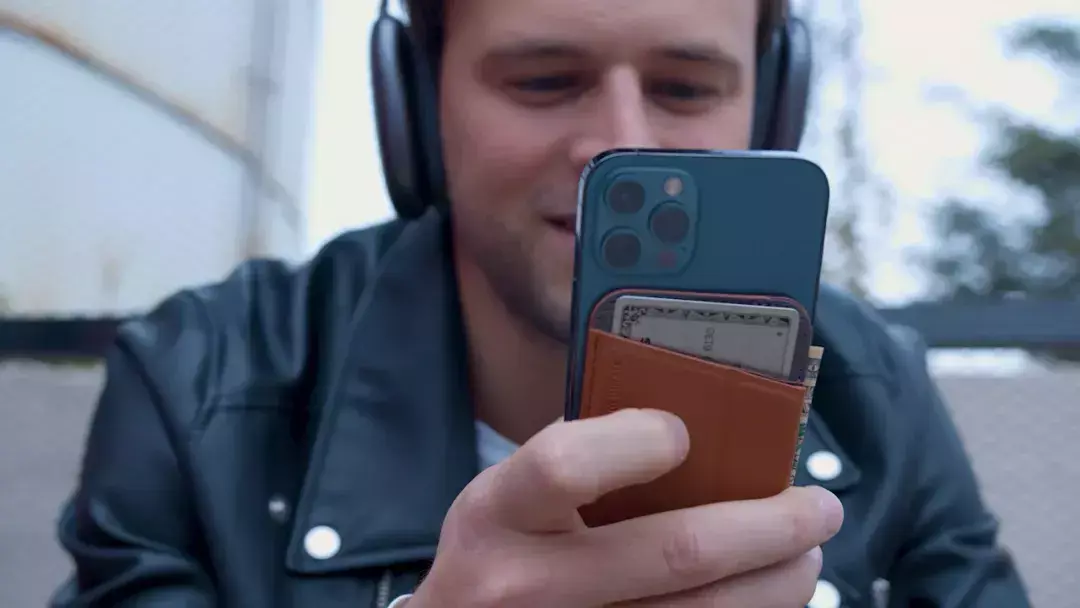 magsafe皮革卡包怎么取卡(19)