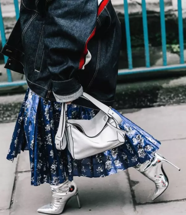 白色皮包染色怎么去除小窍门(3)