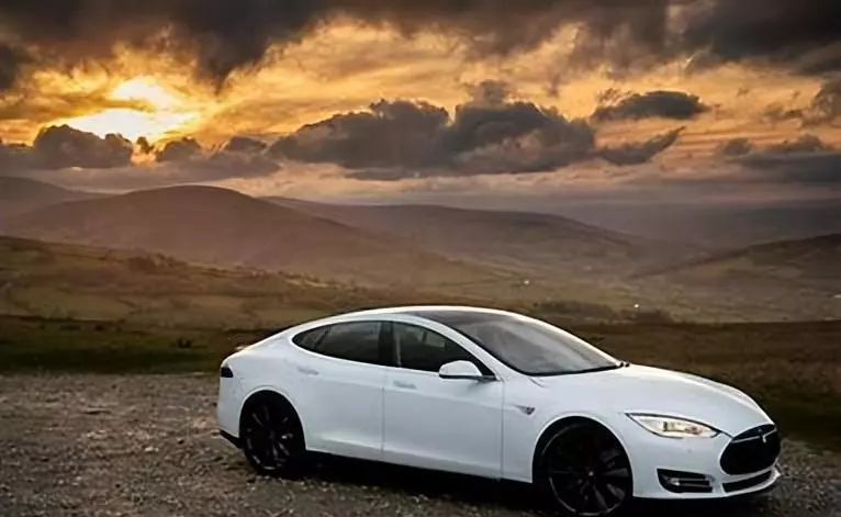 世界名车图典大全(11)