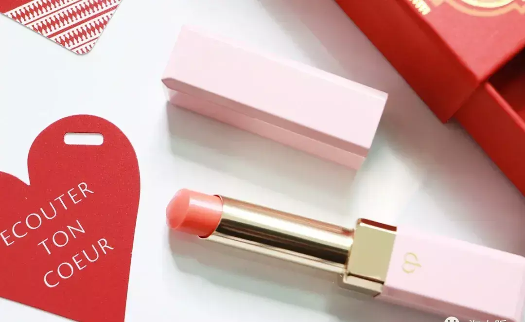 cpb樱花粉唇膏淘宝店正品价格(4)