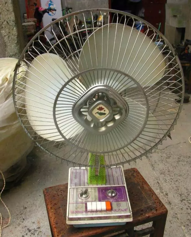 70年代百浪多手表价格(16)