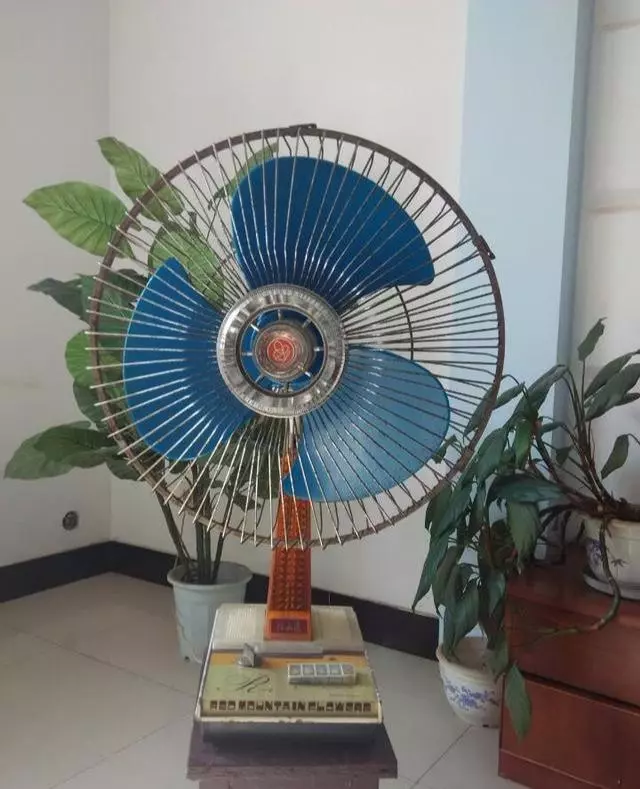 70年代百浪多手表价格(27)