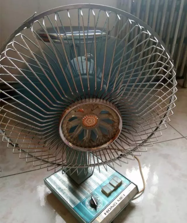 70年代百浪多手表价格(38)