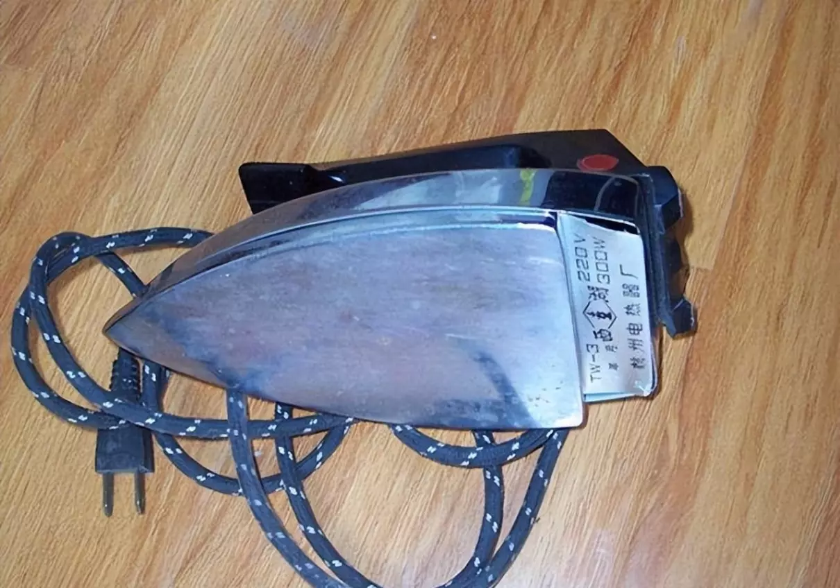 70年代百浪多手表价格(59)