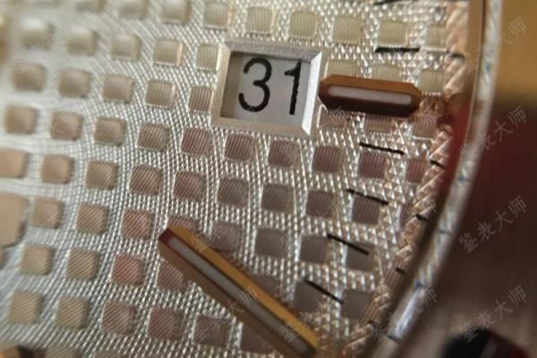 爱彼表15400什么颜色好看呢