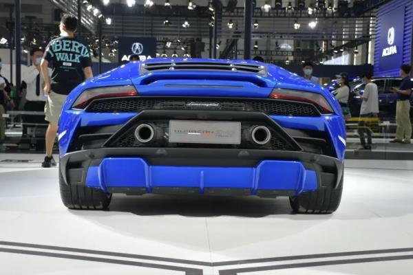 最便宜的兰博基尼多少钱