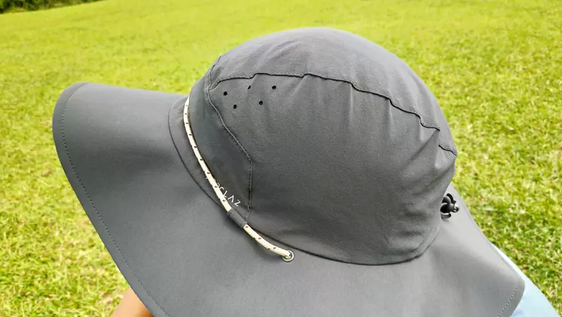 迪卡侬17l登山包登山杖怎么挂(5)